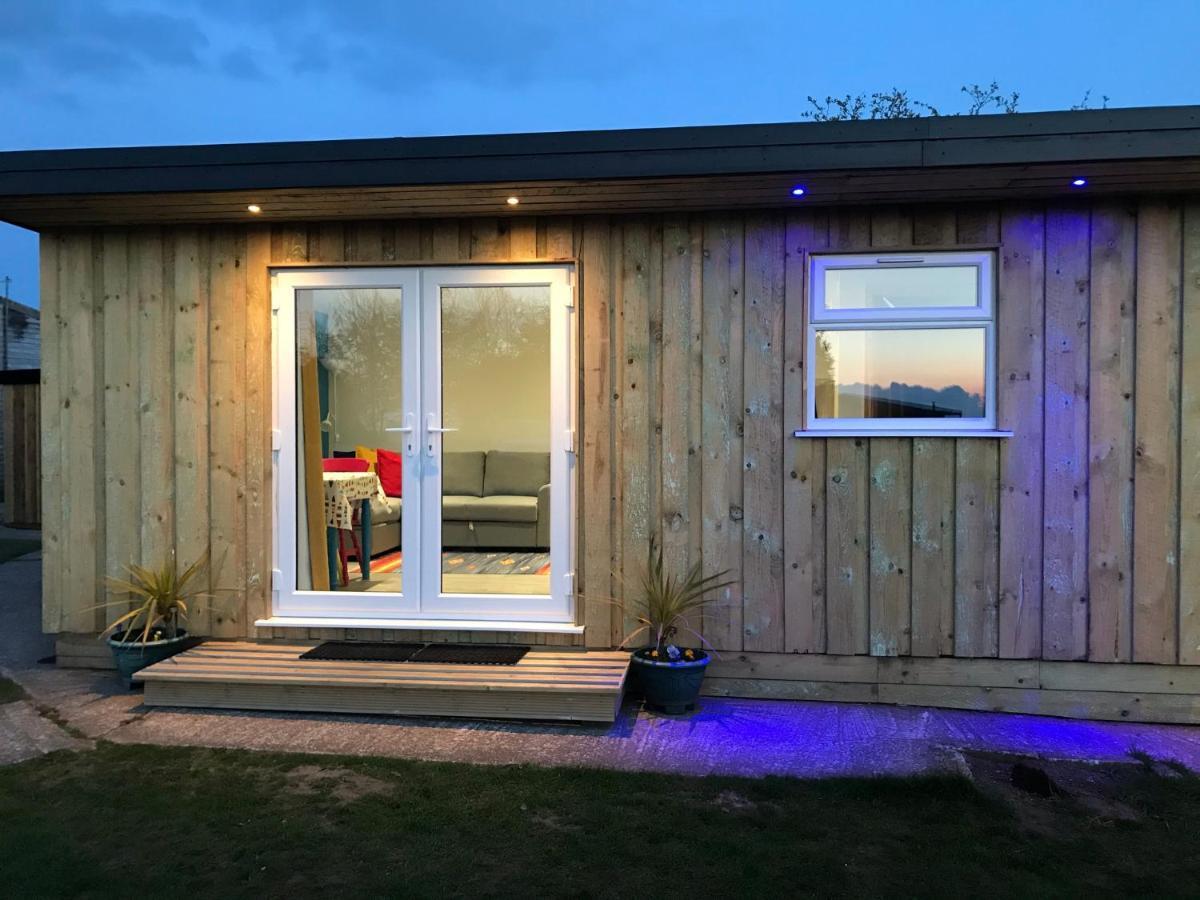 Kingfisher Glamping Cabin 博德明 外观 照片
