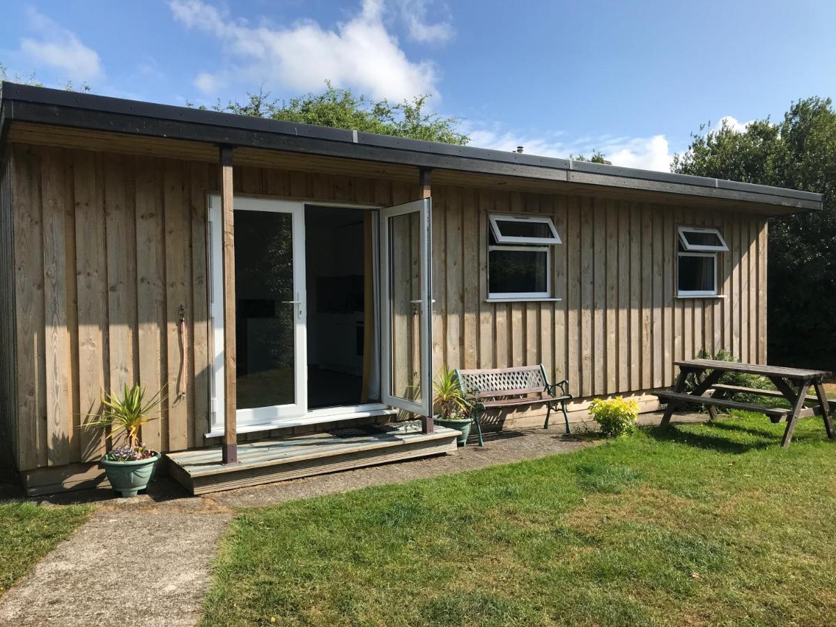 Kingfisher Glamping Cabin 博德明 外观 照片